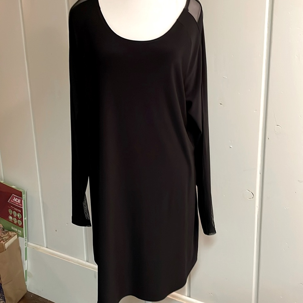 Sympli long tunic or short mini. Netting detail on sleeves